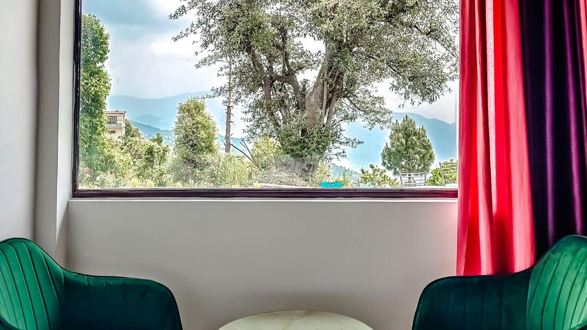 Haut Monde King'S Paradise Resort Kanatal Exterior photo